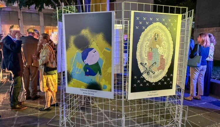 У Мексиці відкрилася виставка українського плакату "Жіноче обличчя війни". ФОТОрепортаж