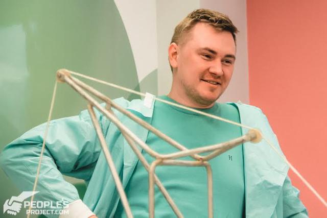 К технологии наращивания костей бойцы часто обращаются тогда, когда травма уже запущена, и врачи говорят, что надо резать конечность 01 К технологии наращивания костей бойцы часто обращаются тогда, когда травма уже запущена, и врачи говорят, что надо резать конечность 01