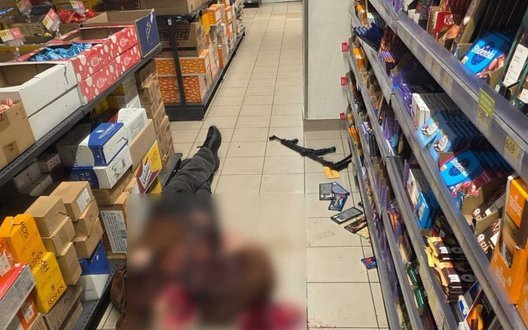 Стрілець у Києві мав зареєстровану зброю, - Клименко