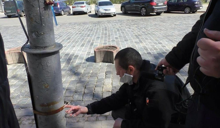 Проведено слідчий експеримент з експравоохоронцем у справі розстрілів на Інститутській, - Офіс Генпрокурора. ФОТОрепортаж