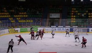 Білоруські силовики склали протоколи на жителів Гродно, які не встали під час гімну на хокейному матчі