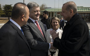 Turkey willing to take part in UN peacekeeping mission in occupied Donbas, - Ukraine's Poroshenko met with Turkish president, FM. PHOTOS