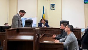 Побиття чоловіка біля ТЦК у Києві: підозрюваних поліціянтів відправили під домашній арешт (доповнено)