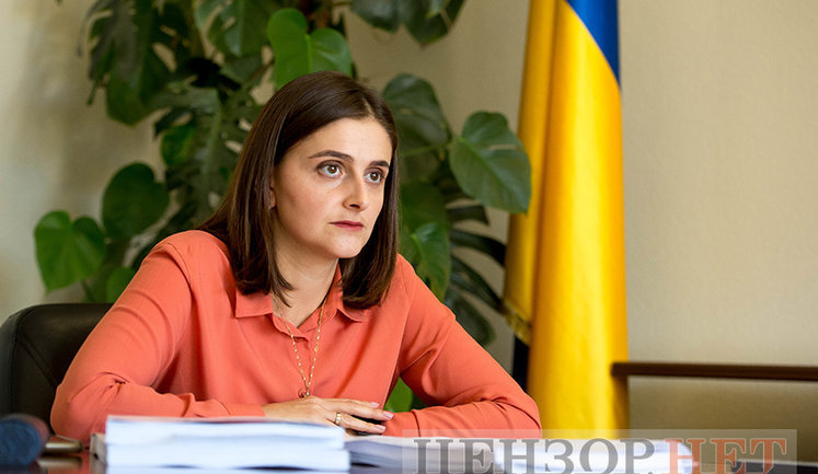 "Слуга народу" Василевська-Смаглюк пояснила, чому 24 лютого закликала українців не евакуюватися: Керівництво казало, що загрози для цивільних немає (оновлено)