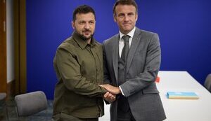 Макрон прийме Зеленського в Єлисейському палаці 7 грудня