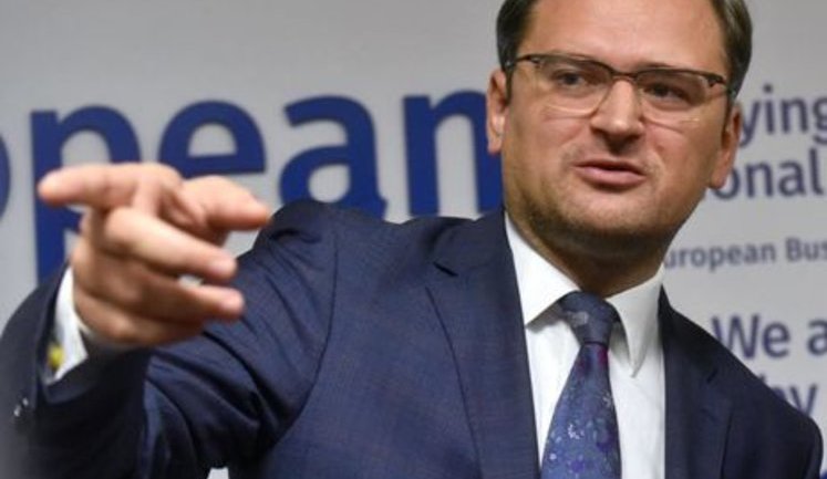 Ukraine's Deputy PM Kuleba: "Ready to accept some regions of Russia"