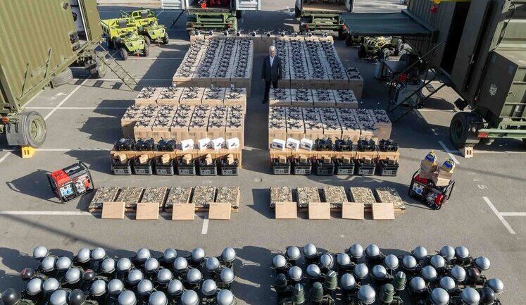 Батальонам Сил обороны передали 700 FPV, в том числе 50 на оптоволокне, Старлинки и средства РЭБ