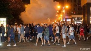 Протесты проходят в разных городах Беларуси, участников задерживают