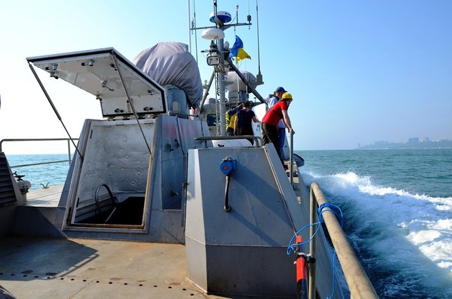 В Одессе прошла проверка мореходных качеств нового десантно-штурмового катера типа Кентавр 05 В Одессе прошла проверка мореходных качеств нового десантно-штурмового катера типа Кентавр 05