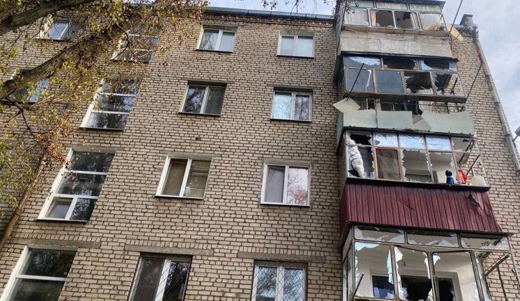 Росіяни били по трьох районах Дніпропетровщини. Нікопольщину атакували понад 60 разів: одна загибла і п’ятеро постраждалих. ФОТОрепортаж