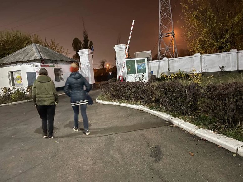 Ночью родственники с тяжелой больной COVID-19 ворвались в больницу и с требованием кислород!!! набросились на персонал, - главврач Николаевской инфекционной облбольницы Федорова 03