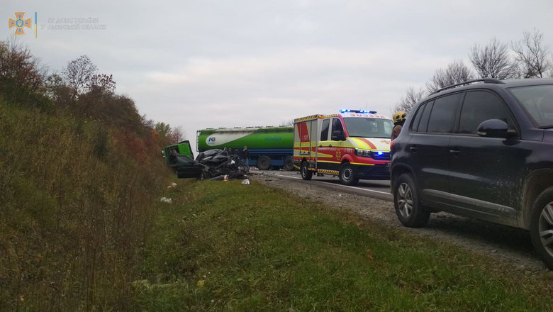 Дві людини загинули внаслідок ДТП на Львівщині, - ДСНС 05