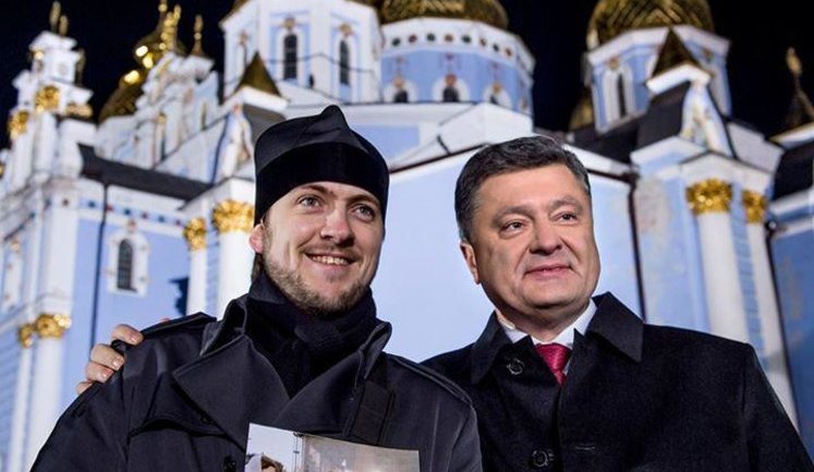Отныне о наступлении Нового года будут извещать колокола Михайловского собора, - Порошенко. ФОТО