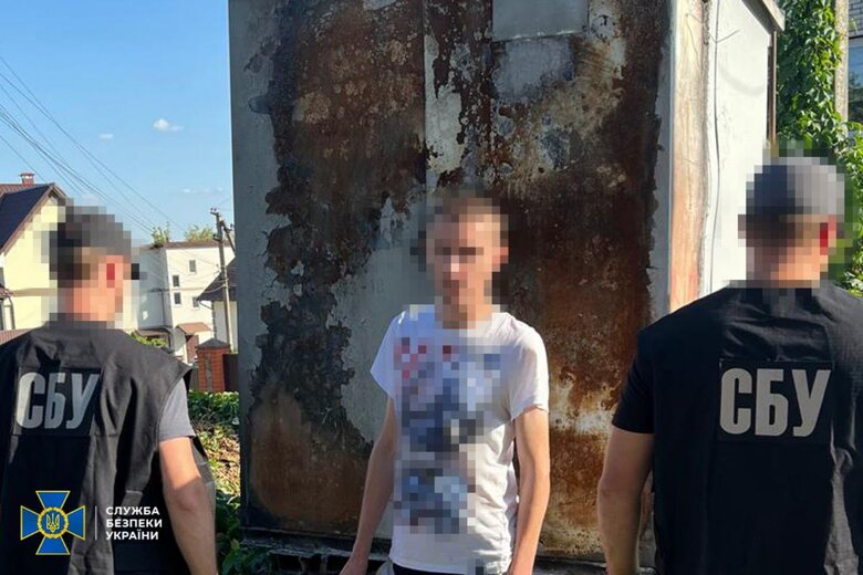 У Києві СБУ викрила двох агентів ГРУ РФ, які планували диверсії