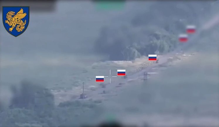 Колонна российских вездеходов "Улан" ехала из Курской области на штурм Сумщины, но попала под атаку FPV-дронов 158-й ОМБр. ВИДЕО