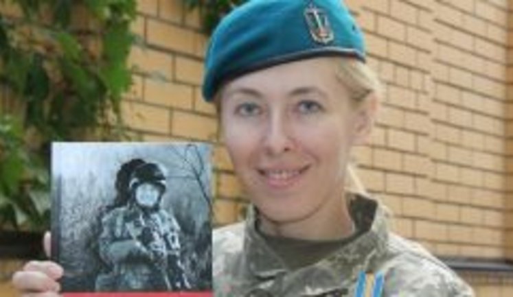 Олена Білозерська: "Щоденник нелегального солдата" - три роки спогадів, незручна правда та "наша звичка до війни"
