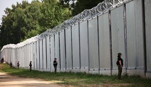 Польша завершила строительство электронного заграждения на государственной границе с Беларусью