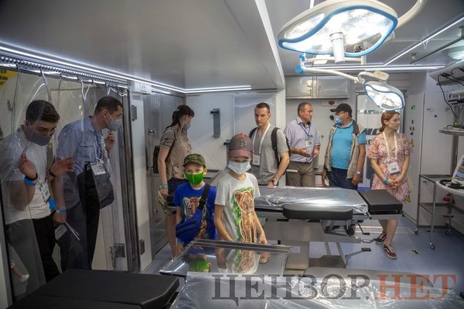 Kyiv hosts major weapons fair: Arms and Security 2021 04
