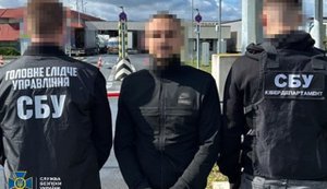 Від $6 тисяч за "стежку" до ЄС до фіктивної мобілізації: СБУ викрила 9 схем ухилення від призову, затримано 15 організаторів. ФОТО
