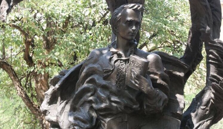 In Bulgaria, vandals defaced monument to Shevchenko: Ukrainian embassy demands investigation. PHOTO