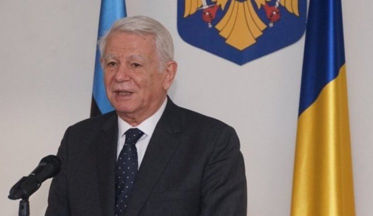 Не існує норм міжнародного права, які забороняли б подвійне громадянство, - Мелешкану про видачу румунських паспортів громадянам України