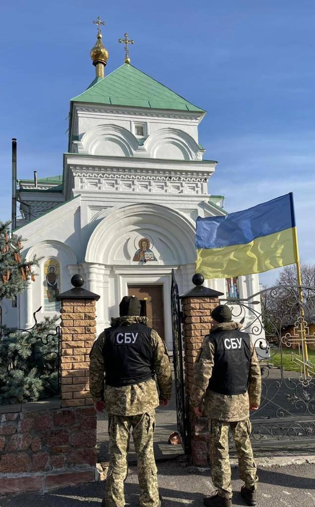 СБУ проводить безпекові заходи у Свято-Миколаївському соборі Житомирської області, який раніше належав УПЦ МП 01