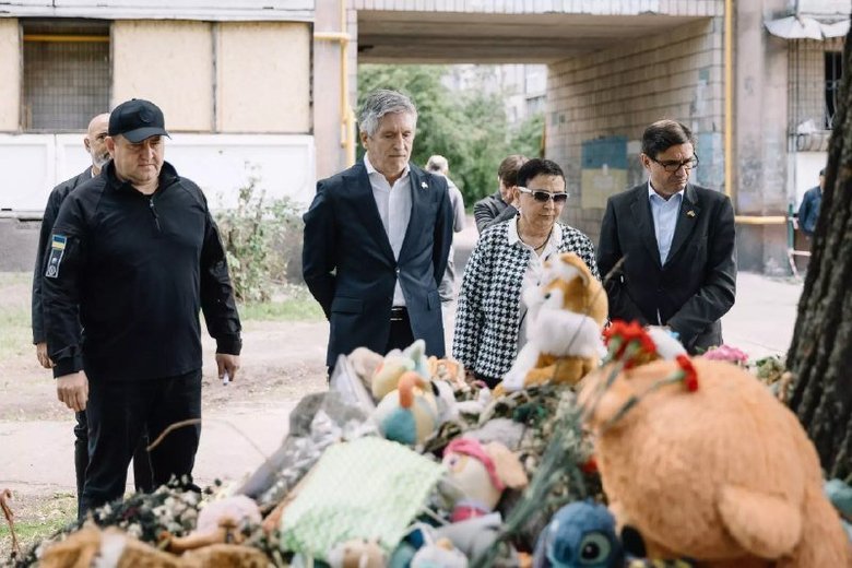 візит іспанської делегації