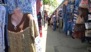 Более 600 работников симферопольского рынка, разочарованных "русским миром", готовы идти с пикетами на Москву. ВИДЕО