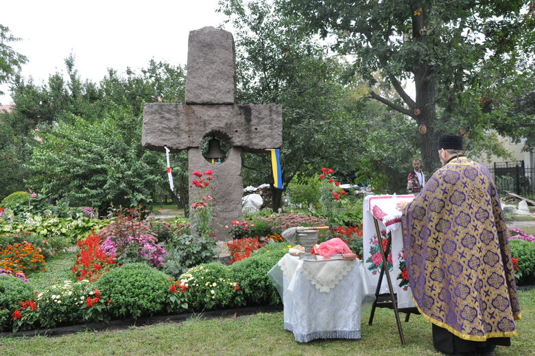 У Києві відбулося поминальне богослужіння за загиблими українськими журналістами 29