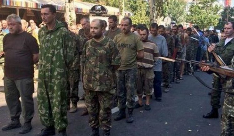 Ukrainian soldiers travelling for rotation were captured by terrorists