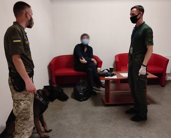 Розшукуваного Інтерполом за вбивство росіянина затримано в харківському аеропорту 01