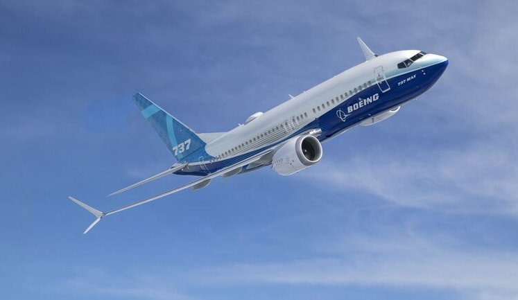 Пошлины Трампа сорвали поставки самолетов Boeing для китайской авиакомпании,- Reuters