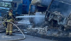 Russian strike hits Nova Poshta depot in Chernihiv region