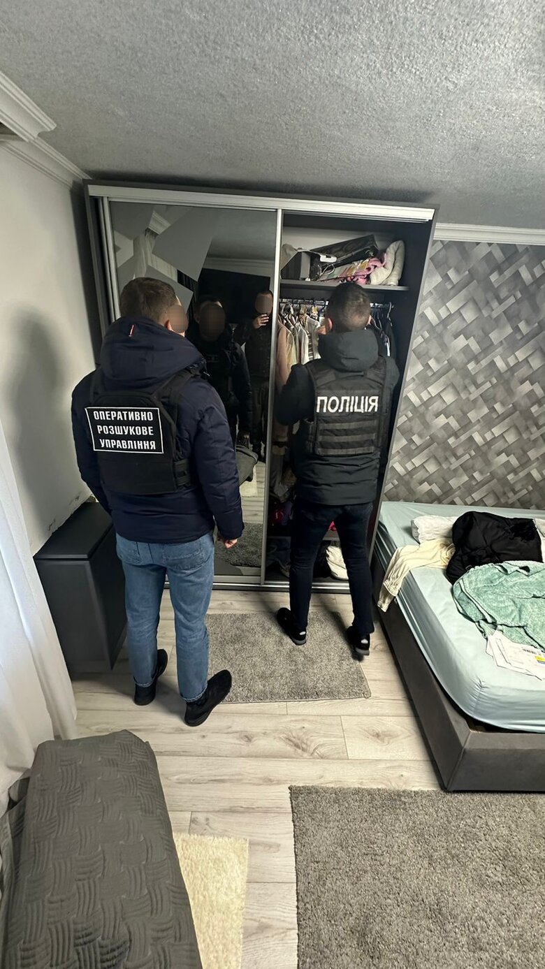 Іноземець вивозив жінку в сексуальне рабство