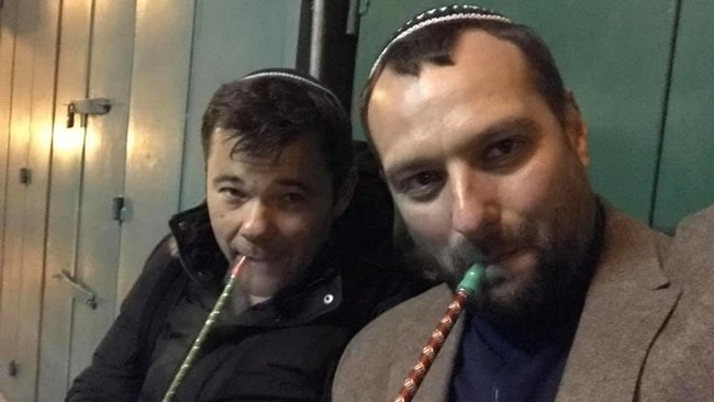 Богдан сделал вместе Зеленского в ответ на обыски ГБР у его партнера Вавриша 04