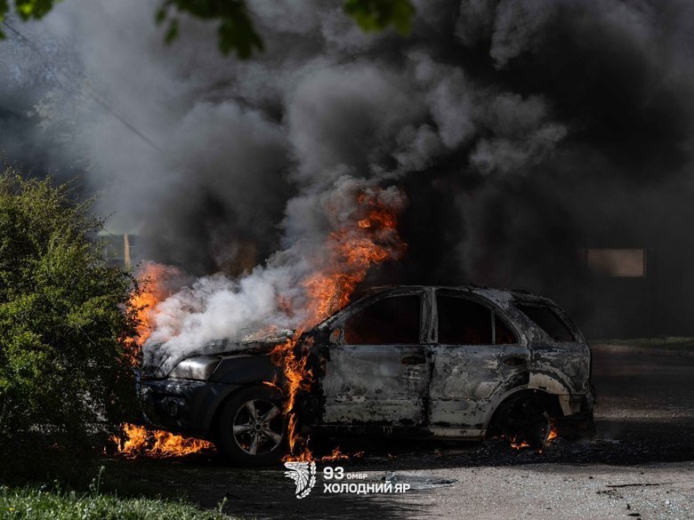 У Краматорську росіяни атакують автівки дронами