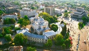 Власти Луцка решили приостановить работу общественного транспорта