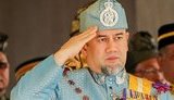 Женившись на россиянке, король Малайзии не смог больше править и сложил с себя полномочия. ФОТО