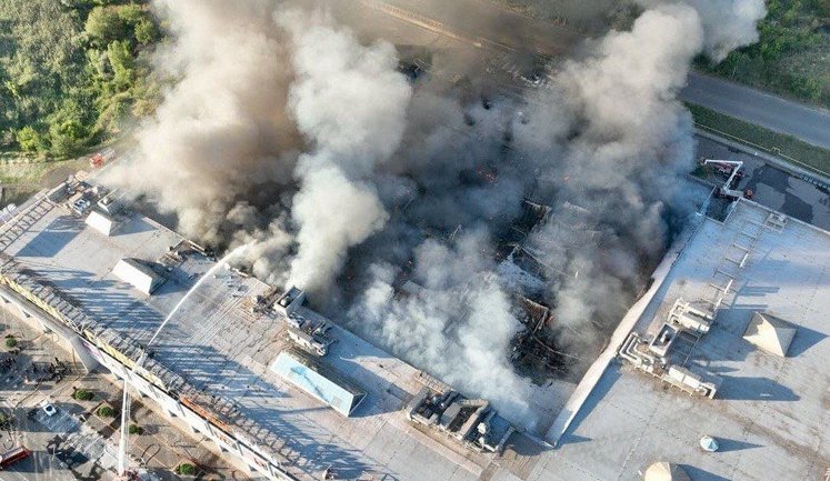 Рашисти атакували найбільший ТРЦ у Кривому Розі: 14 загиблих, 103 поранених, серед них – діти (оновлено)