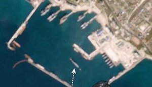 Російський ВДК типу "Тапір" забрали на ремонт після атаки дронів СБУ на Новоросійськ. СУПУТНИКОВІ ФОТО