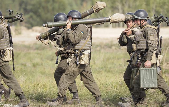 Учения Национальной гвардии прошли под Киевом 07
