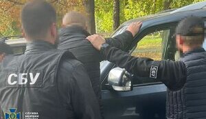 Fraudsters who sold position of rector of one of Vinnytsia universities for $50,000 detained. PHOTO