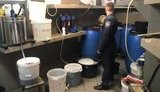 На Волині податківці ліквідували підпільний цех з виробництва алкогольного фальсифікату. ФОТОрепортаж