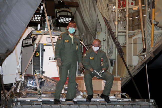 Aid from Italy to help flood victims arrives in Ukraine 03