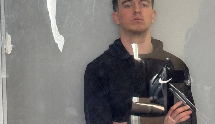 Убийство Фарион: Зинченко объявил голодовку