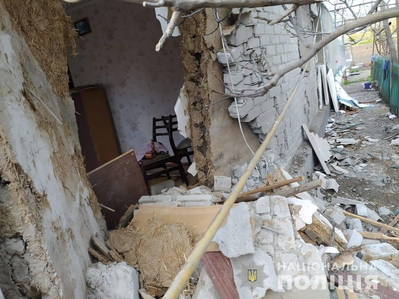 Окупанти обстріляли 13 населених пунктів Донеччини, 5 загиблих, є поранені, - Нацполіція 03