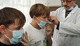 Кабмин объявил карантин в 9-ти областях Украины. Все учебные заведения переходят на трехнедельные каникулы. Введен запрет всех массовых мероприятий.