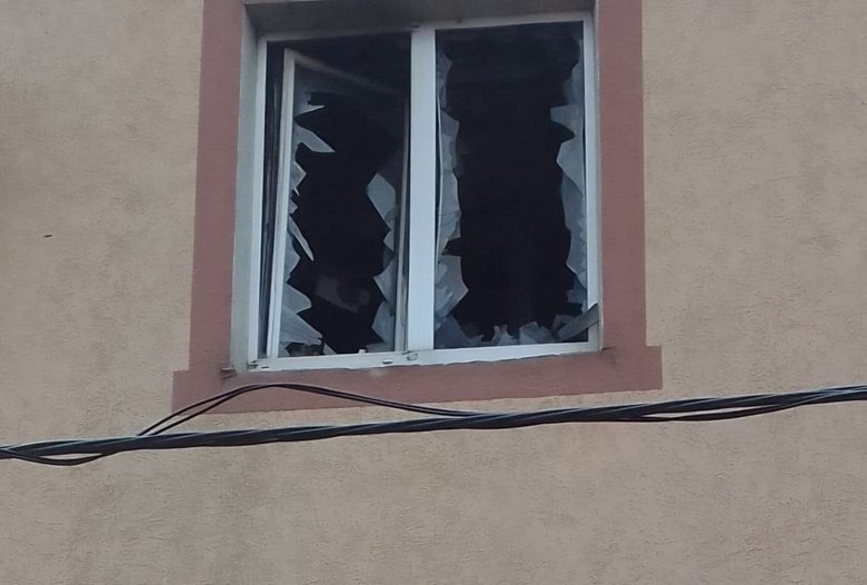 Пошкоджені будинки, АЗС та інфраструктура: наслідки атак по Нікопольщині