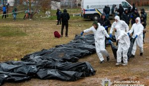 После деоккупации Бучи раскрыто 124 преступления РФ, установлено 97 подозреваемых и идентифицировано 98,3% погибших, - Нацполиция. ФОТОрепортаж