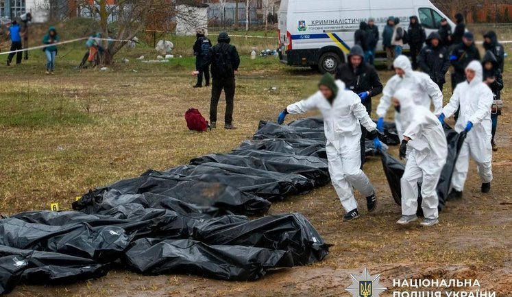 После деоккупации Бучи раскрыто 124 преступления РФ, установлено 97 подозреваемых и идентифицировано 98,3% погибших, - Нацполиция. ФОТОрепортаж
